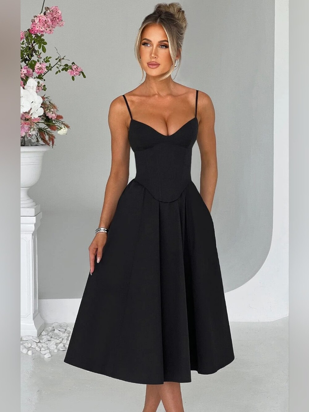 Vestido midi Mariella - Negro BABYBOO NWT $145